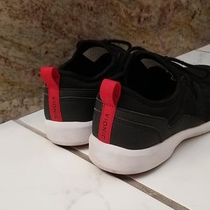 Vionic sneakers